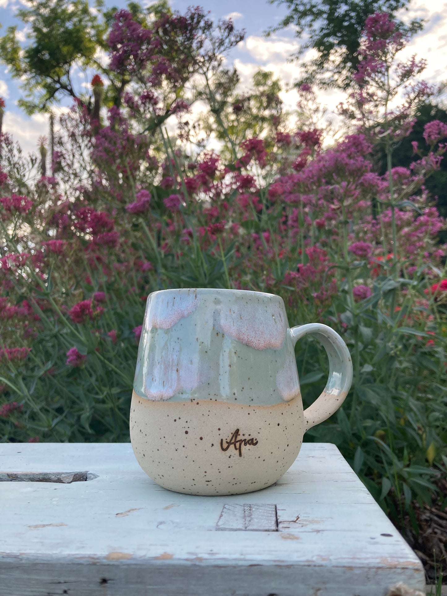 Apa Mug Summer Sky