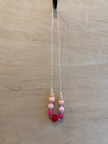 Crocheted Necklace Pinky
