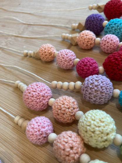 Crocheted Necklace Pinky